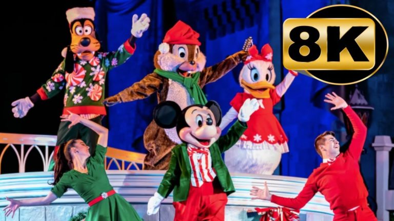 8K Mickey's Most Merriest Celebration at Mickey's Very Merry Christmas Party