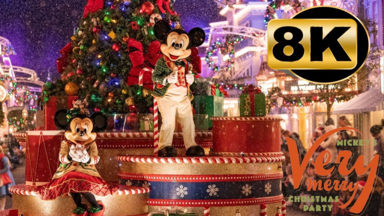 8K Mickey's Once Upon a Christmastime Parade at Mickey's Very Merry Christmas Party 2023